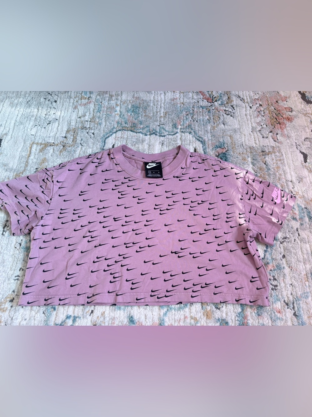 3/$25 Nike Women's Pink Cropped Swoosh-Print Tee